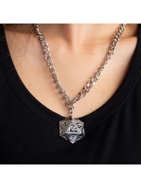🎃 Dungeons & Dragons Heavy Chain with 3D Dice Charm Necklace